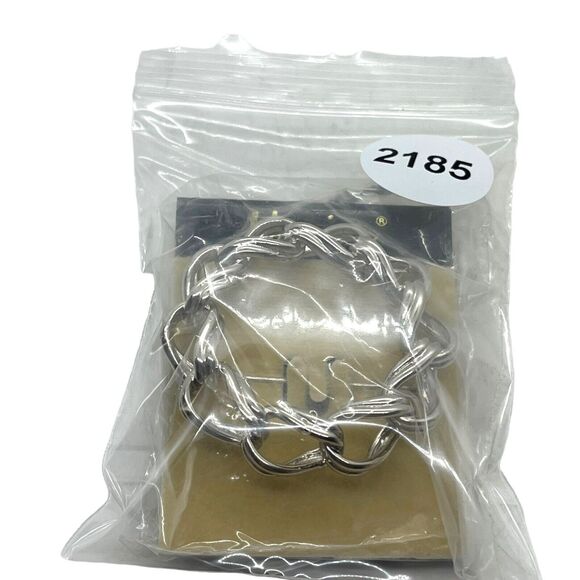 Napier Wreath Pin Brooch Silver Tone Link New on Card Vintage in Original Wrap - Picture 7 of 13